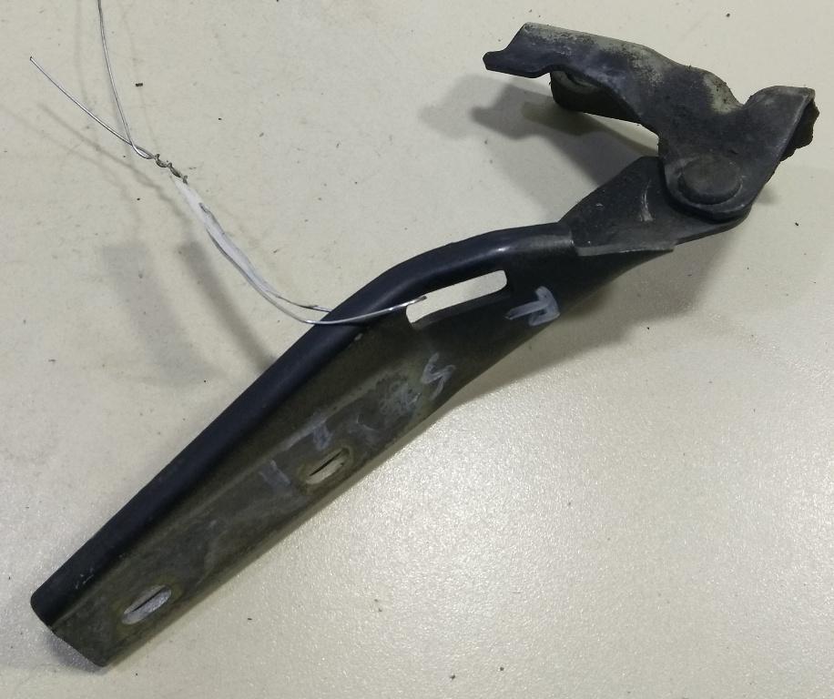 петля капота правая SEAT Leon 2003, чёрный, хетчбэк 5 дв., 1M0823302B