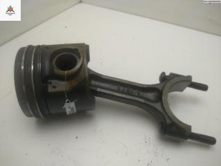 поршень Hyundai H-1 Starex 2003, 2.5 л., дизель, МКПП, белый, минивэн, J3FE