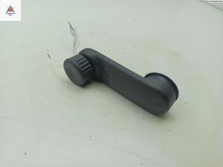 ручка стеклоподъемника Renault Clio 3 поколение [рестайлинг] 2011, 1.2 л., бензин, МКПП, серый, универсал, 7700811387