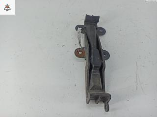 кронштейн переднего бампера Audi 80 8A/B3 1990, 2.0 л., бензин, МКПП, серый, седан, 893807253