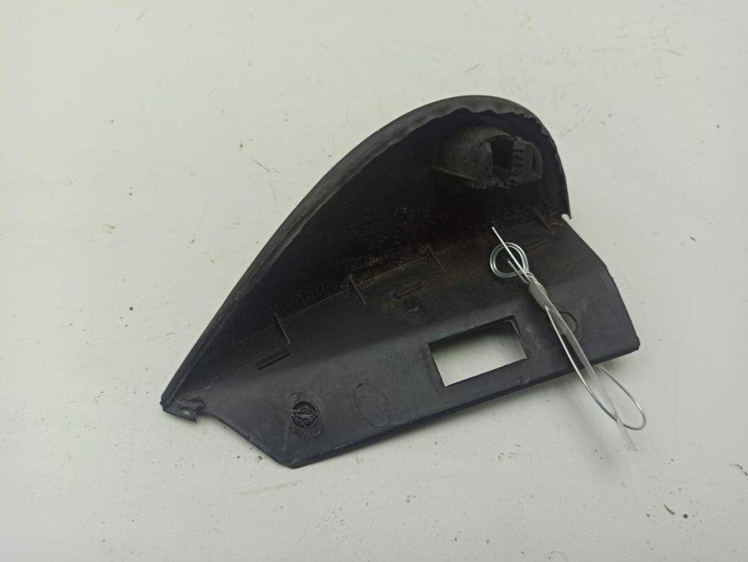 Накладка крыла (уголок зеркала) переднего левого Renault Scenic I 2001, 1.6 л., бензин, АКПП, чёрный, минивэн, 7700841708
