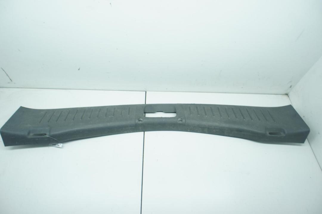 пластик Ford Kuga 1 поколение 2009, 2.0 л., дизель, МКПП, синий, внедорожник 5 дв., 8V41S40352ACW - фото №1