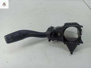 переключатель поворотов Audi A4 B6 2002, 3.0 л., бензин, АКПП, красный, универсал, 8E0953513A