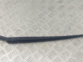 Щеткодержатель (поводок стеклоочистителя) передний Subaru Impreza 2 поколение (GD/GG) 2001, 2.0 л., бензин, АКПП, серый, универсал