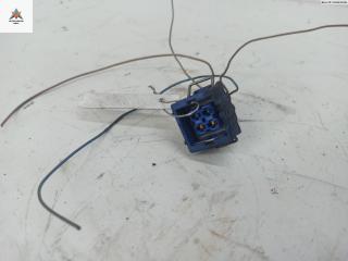 разъем (фишка) проводки Audi A4 B5 [рестайлинг] 1998, 1.8 л., бензин, МКПП, серый, универсал, 357919754D