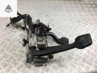 узел педальный (блок педалей) Ford Puma 1 поколение 1998, 1.4 л., бензин, МКПП, красный, купе