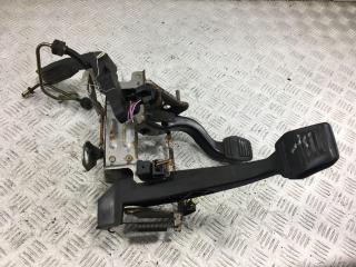 узел педальный (блок педалей) Ford Puma 1 поколение 1998, 1.4 л., бензин, МКПП, красный, купе