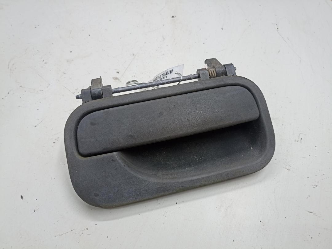 ручка наружная задняя правая Opel Vectra B 1998, 1.8 л., бензин, АКПП, красный, универсал, GF40 - фото №1