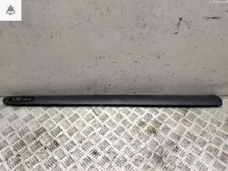 молдинг двери передней левой Renault Megane 1 поколение [рестайлинг] 2001, 1.6 л., бензин, МКПП, серый, седан, 7700430881