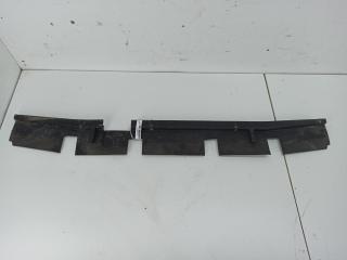 диффузор вентилятора Audi A6 4B/C5 [рестайлинг] 2004, 3.0 л., бензин, МКПП, чёрный, седан, 4B0121292E
