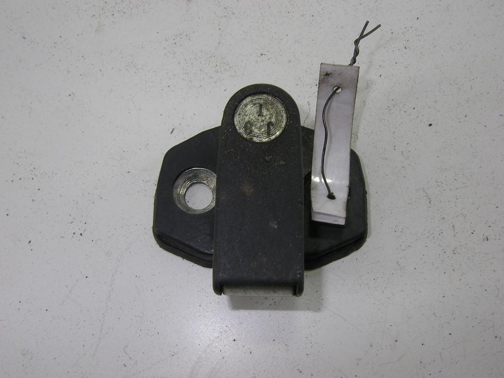 выключатель концевой (концевик) BMW 3 E36 1996, 1.8 л., бензин, АКПП, зелёный, универсал, 8122299