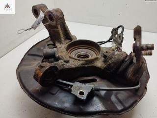 ступица передняя левая Toyota Avensis 2 поколение (T250) 2004, 2.0 л., дизель, МКПП, серый, универсал