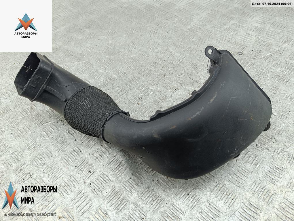 воздуховод Jaguar XJ X351 2011, 3.0 л., дизель, АКПП, чёрный, седан, 8X239A673 - фото №1