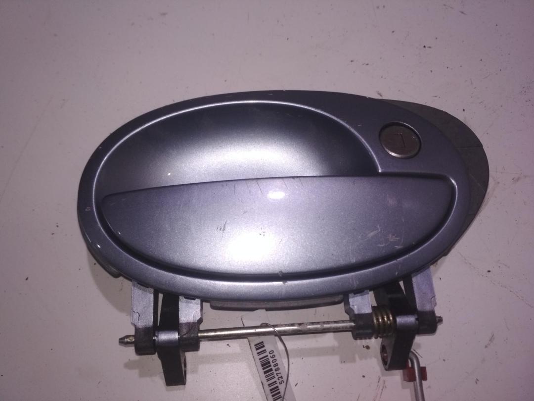 ручка наружная передняя правая Opel Corsa C 2004, 1.0 л., бензин, МКПП, серый, хетчбэк 5 дв.