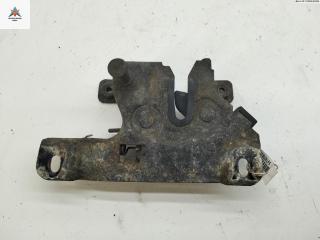 замок капота Skoda Fabia 1 поколение (6Y) [рестайлинг] 2005, 1.2 л., бензин, МКПП, чёрный, хетчбэк 5 дв.