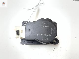 моторчик заслонки печки Mercedes-Benz S-Класс W220 2001, 3.2 л., дизель, АКПП, серый, седан, 38236