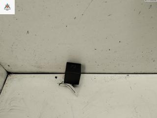 реле (прочие) Volkswagen Passat B4 1995, 2.0 л., бензин, МКПП, синий, универсал, 191955529