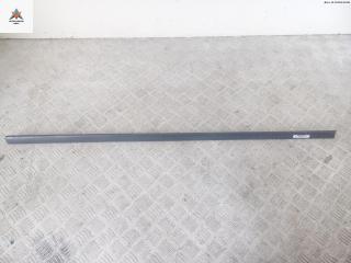 молдинг двери передней правой BMW 3 серия E46 [рестайлинг] 2003, 2.0 л., бензин, МКПП, синий, седан, 8208450