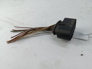 разъем (фишка) проводки Audi A6 4B/C5 1998, 2.4 л., бензин, МКПП, зелёный, универсал, 1J0973735