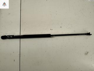 амортизатор крышки багажника (3-5 двери) Volkswagen Passat B5 1998, 1.6 л., бензин, МКПП, синий, универсал, 1J6827550