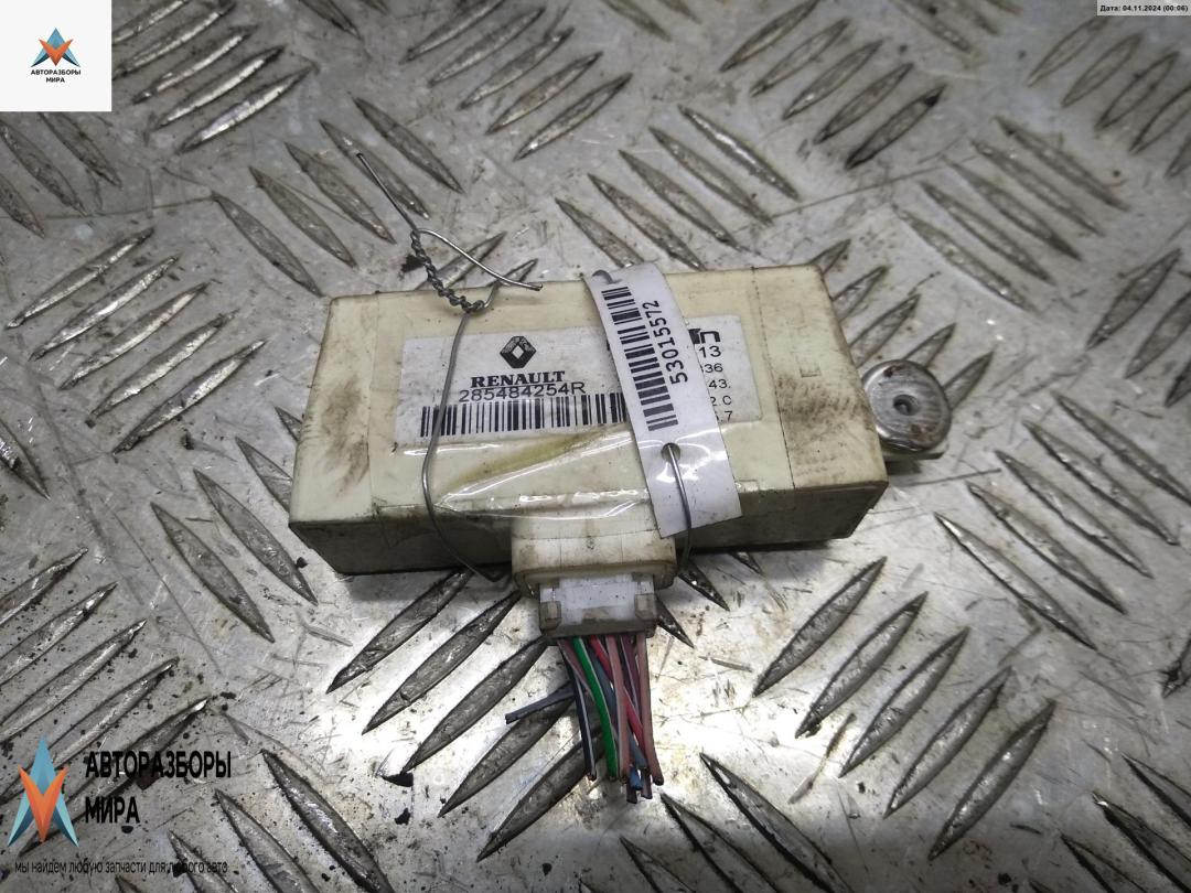 модуль управления двери Renault Espace 5 поколение 2017, 1.8 л., бензин, АКПП, синий, минивэн, 285484254R - фото №1