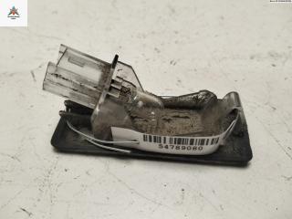 подсветка номера Renault Scenic 2 поколение [рестайлинг] 2007, 1.9 л., дизель, МКПП, чёрный, минивэн, 8200013577