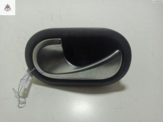 ручка внутренняя передняя левая Renault Megane 2 поколение 2004, 2.0 л., бензин, АКПП, серый, седан, 8200028487