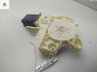 моторчик стеклоподъемника задний левый Ford Focus 2 поколение [рестайлинг] 2009, 1.6 л., МКПП, хетчбэк 5 дв., 0130822219