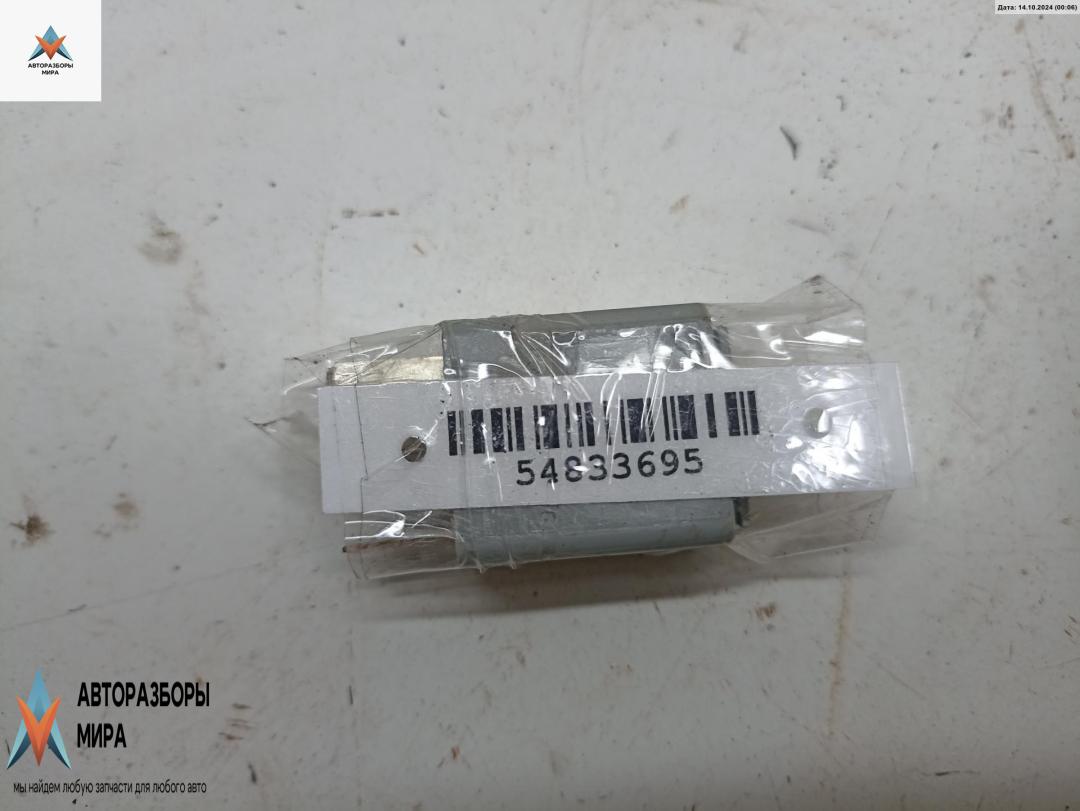 реле (прочие) Opel Zafira 2 поколение (B) 2006, 1.9 л., дизель, МКПП, чёрный, минивэн, 13100504 - фото №1