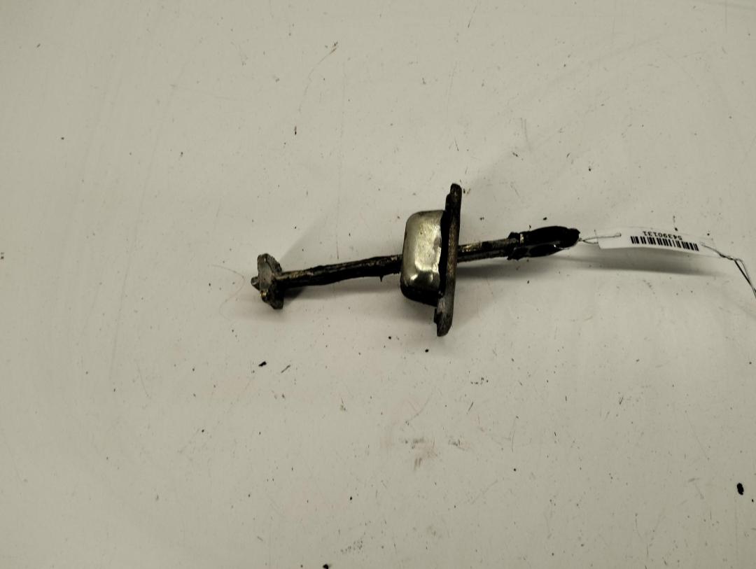 Ограничитель открывания двери задней Volkswagen Passat B3 1990, универсал, 357837249