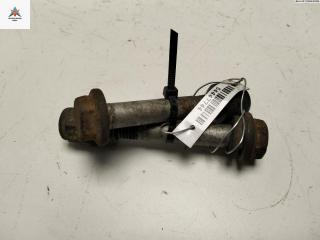 Болт крепления Dacia (Renault) Sandero I 2009, 1.4 л., бензин, МКПП, красный, хетчбэк 5 дв.