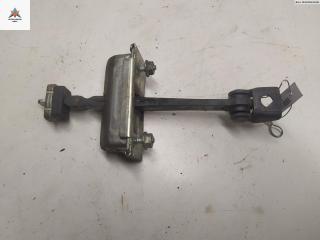 Ограничитель открывания двери задней Opel Corsa D 2008, хетчбэк 5 дв., 13181961