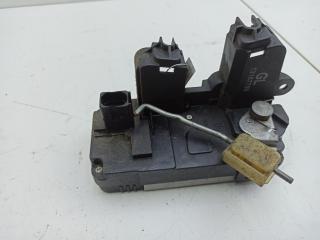 замок двери задней правой Opel Signum 2003, 2.2 л., дизель, МКПП, чёрный, хетчбэк 5 дв., 13157759