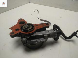 насос вакуумный Renault Laguna 3 поколение [рестайлинг] 2010, 2.0 л., дизель, МКПП, чёрный, универсал, 8200845984