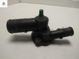 корпус термостата Renault Clio 2 поколение [рестайлинг] 2002, 1.2 л., бензин, МКПП, серый, хетчбэк 5 дв., 7700110716