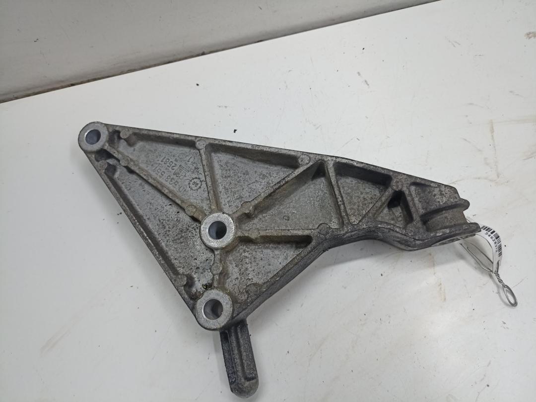 кронштейн КПП Opel Astra G 1999, 2.0 л., бензин, АКПП, серый, хетчбэк 3 дв., 90538551