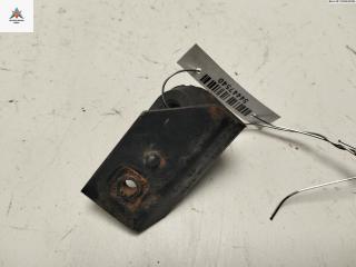 кронштейн радиатора Renault Scenic 1 поколение [рестайлинг] 2000, 1.4 л., бензин, МКПП, серый, минивэн, 7700430676