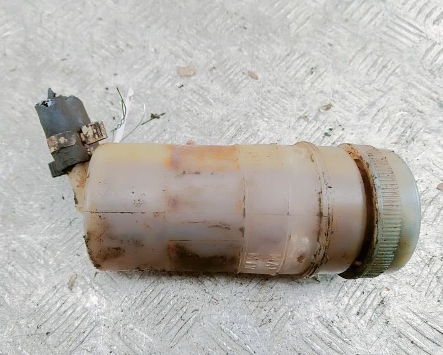 крышка бачка гидроусилителя Opel Monterey 1993, 3.1 л., дизель, МКПП