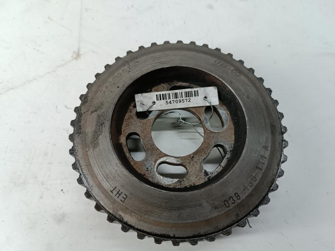 шестерня Audi A3 8L 1997, 1.9 л., дизель, МКПП, синий, хетчбэк 3 дв., 038130111A