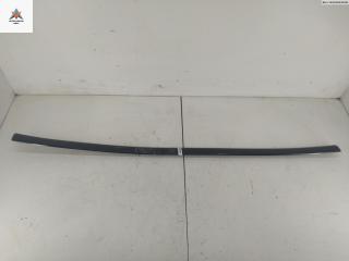 молдинг двери передней правой Audi A4 B7 2005, 2.0 л., дизель, МКПП, чёрный, универсал