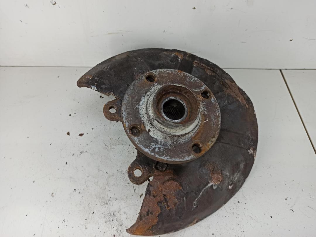 ступица передняя правая Audi 90 B3 1988, 2.3 л., бензин, МКПП, белый, седан