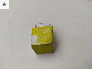 реле (прочие) Opel Astra H/Family [рестайлинг] 2007, 1.7 л., дизель, МКПП, серый, универсал, 90226846