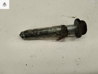 Болт крепления Volkswagen Polo 3 поколение 1999, 1.4 л., бензин, МКПП, зелёный, универсал