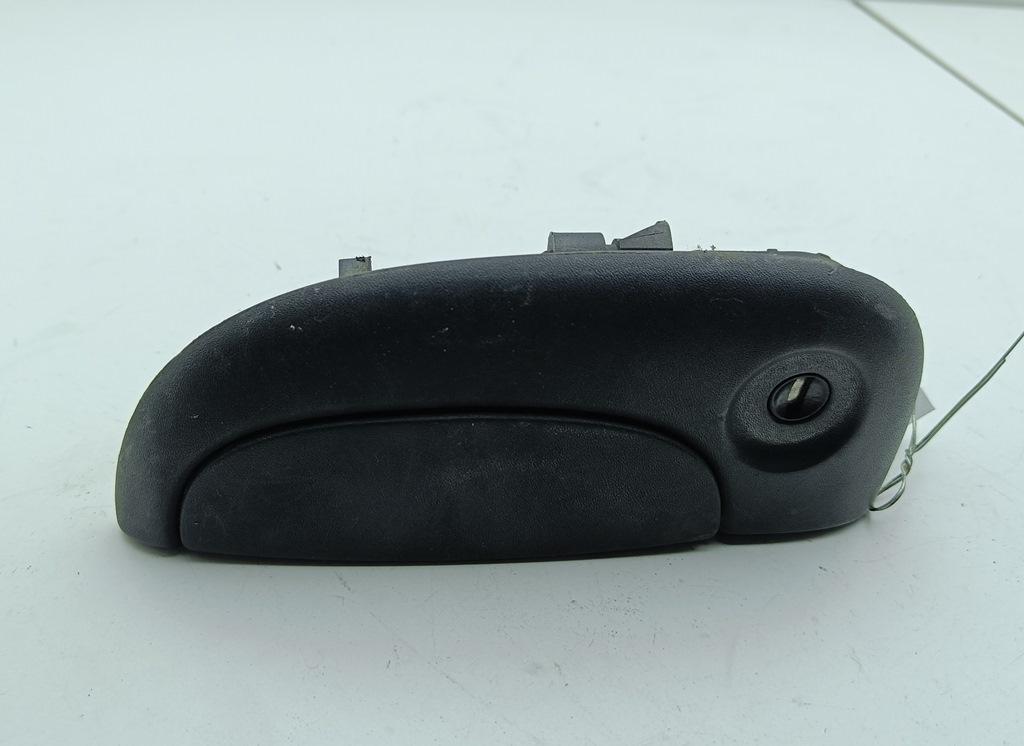 ручка наружная передняя левая Renault Kangoo 1 поколение 2001, 1.2 л., бензин, МКПП, зелёный, фургон, 7700354478 - фото №1