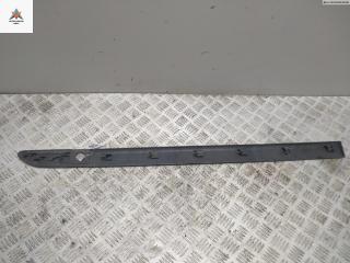 молдинг двери передней правой Renault Laguna 2 поколение 2001, 1.8 л., бензин, МКПП, серый, универсал, 8200036021