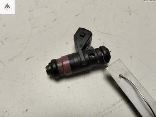 форсунка Renault Megane 2 поколение 2004, 1.6 л., бензин, МКПП, красный, хетчбэк 5 дв., ITGM60