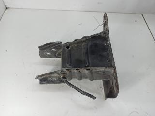 кронштейн переднего бампера Audi A3 8P/8PA [рестайлинг] 2004, 2.0 л., дизель, МКПП, синий, хетчбэк 5 дв., 8P0807133