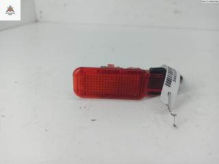 фонарь салона (плафон) Audi A6 4B/C5 [рестайлинг] 2004, 3.0 л., бензин, МКПП, чёрный, седан, 4B0947411