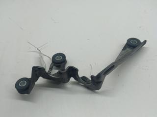 кронштейн (крепление) Ford Galaxy 1 поколение [рестайлинг] 2001, 1.9 л., дизель, МКПП, чёрный, минивэн, 7M3711789B