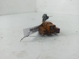 разъем (фишка) проводки Audi A4 B5 1996, 1.8 л., Ti, бензин, МКПП, красный, универсал, 443972995